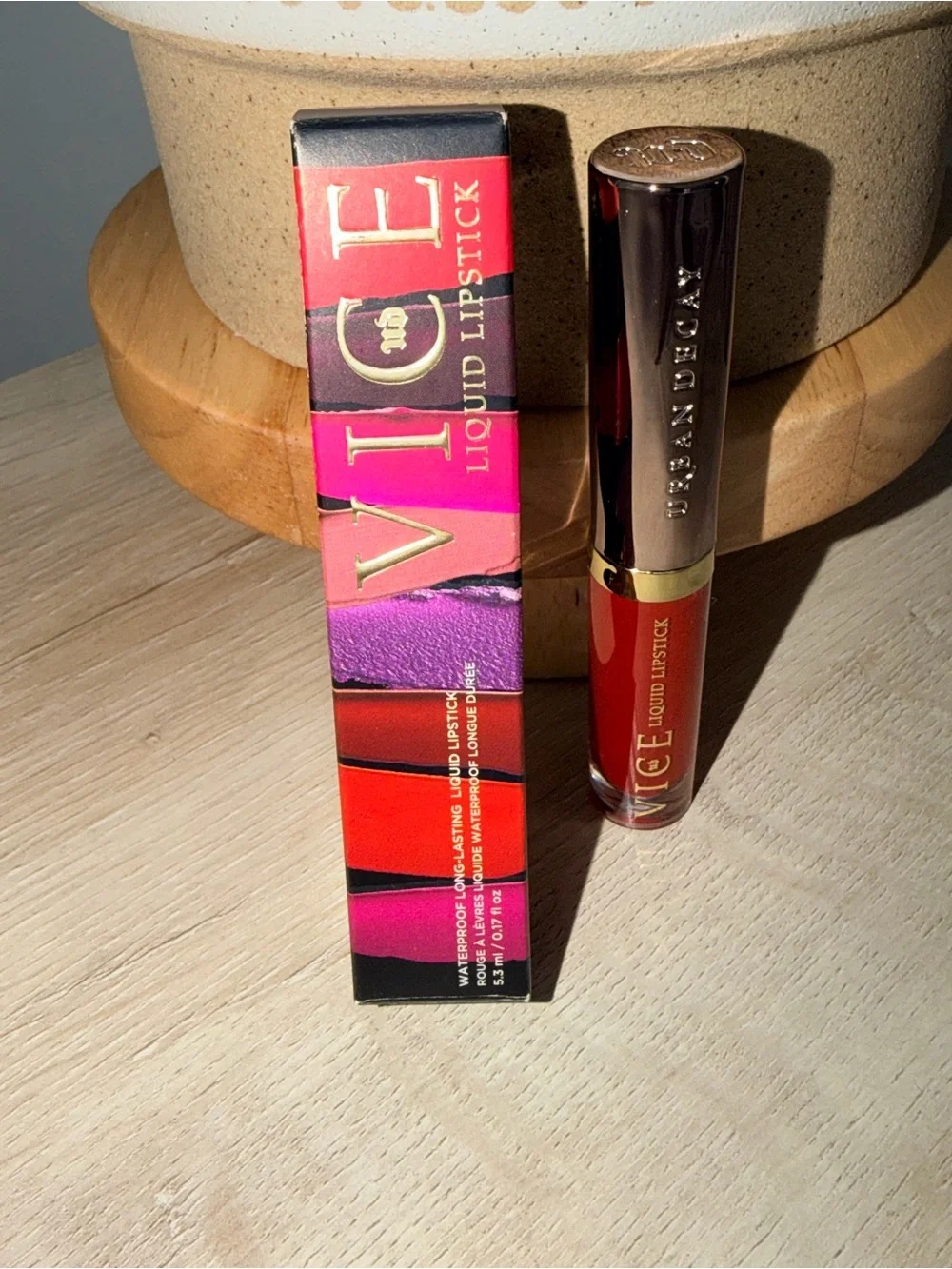 Urban Decay Vice Liquid Lipstick - Red in shade: Crimson